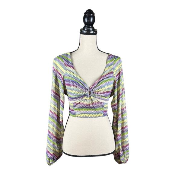 Urban Outfitters Kary Keyhole Tie Back Crop Top - Picture 4 of 7